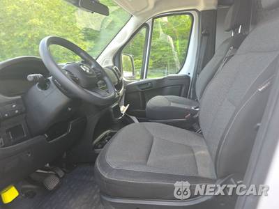 2025 Ram ProMaster 2500 Cargo Van Tradesman w/Passenger Seat Low Roof 136.0" WB - zdjęcie 7 z 17 - miniatura