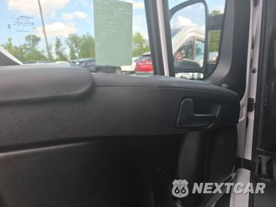 2025 Ram ProMaster 2500 Cargo Van Tradesman w/Passenger Seat Low Roof 136.0" WB - zdjęcie 9 z 17 - miniatura