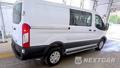 2025 Ford Transit 250 Cargo Van Low Roof 130.0" WB - zdjęcie 4 z 27 - miniatura