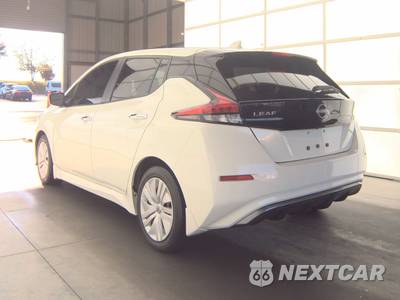2023 Nissan LEAF S - zdjęcie 6 z 34 - miniatura