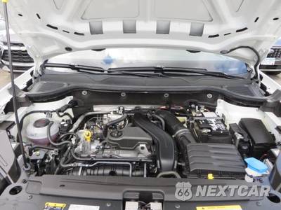 2025 Volkswagen Taos SE - zdjęcie 6 z 26 - miniatura