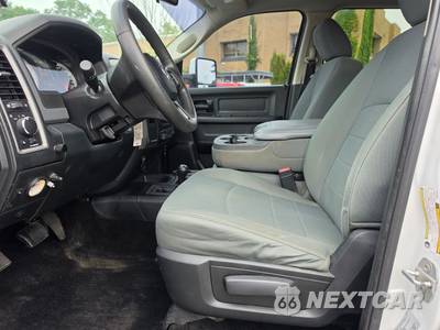 2015 Ram 2500 Tradesman Crew Cab Medium Bed - zdjęcie 56 z 76 - miniatura
