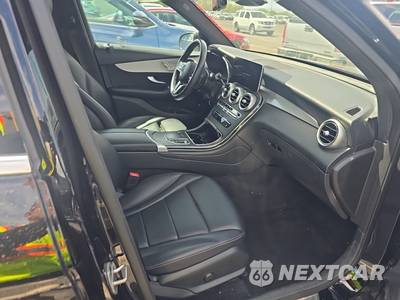 2022 Mercedes-Benz GLC 300 - zdjęcie 8 z 18 - miniatura