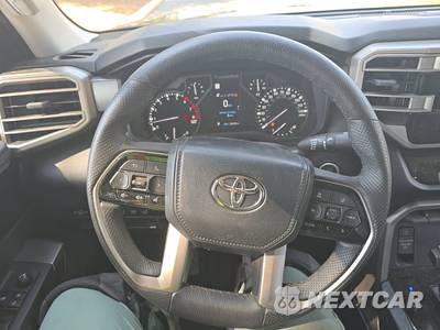 2023 Toyota Tundra SR5 Crew Cab Short Bed - zdjęcie 10 z 31 - miniatura