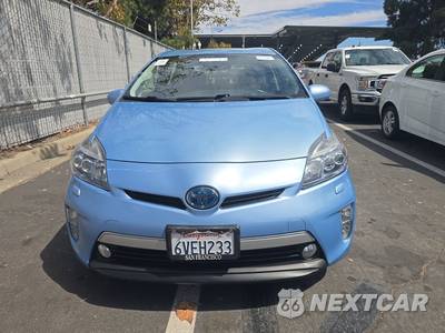 2012 Toyota Prius Plug-In Hybrid Advanced - zdjęcie 2 z 33 - miniatura