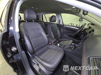 2015 Volkswagen e-Golf SEL Premium Hatchback - zdjęcie 8 z 37 - miniatura