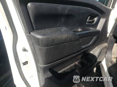 2018 Nissan TITAN XD S Regular Cab Long Bed - zdjęcie 9 z 17 - miniatura
