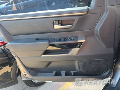2024 Toyota Tundra Limited Crew Cab Short Bed - zdjęcie 9 z 35 - miniatura