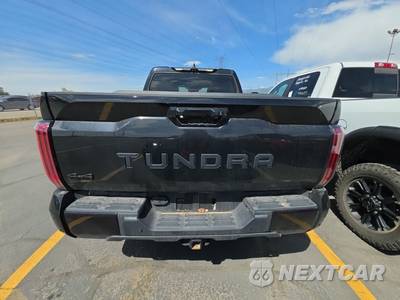2023 Toyota Tundra Limited Crew Cab Short Bed - zdjęcie 5 z 34 - miniatura