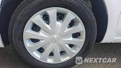 2018 Nissan Versa Sedan SV - zdjęcie 47 z 57 - miniatura