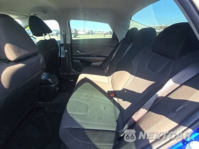 2026 Hyundai Elantra SE - zdjęcie 13 z 25 - miniatura