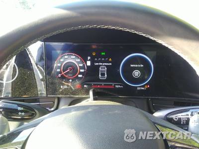 2025 Hyundai Elantra N - zdjęcie 17 z 38 - miniatura