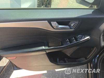 2021 Ford Escape SE - zdjęcie 9 z 45 - miniatura