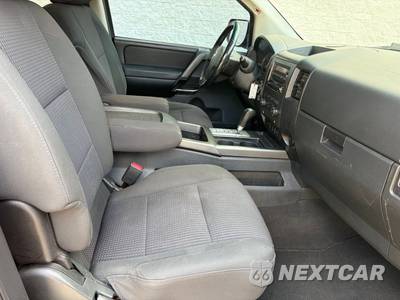 2010 Nissan TITAN SE Crew Cab Short Bed - zdjęcie 16 z 21 - miniatura