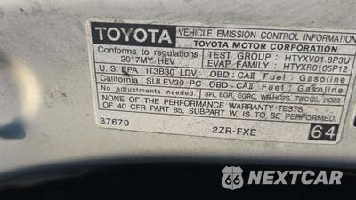2017 Toyota Prius v Two - zdjęcie 21 z 36 - miniatura