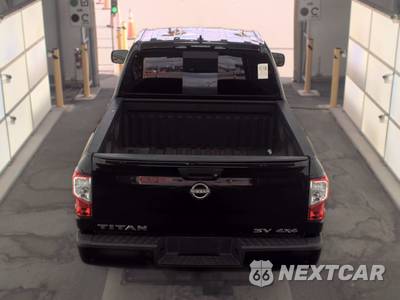 2023 Nissan TITAN SV Crew Cab Short Bed - zdjęcie 5 z 34 - miniatura