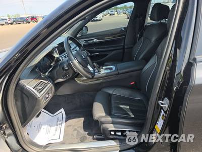 2016 BMW 7 Series Sedan 750i xDrive M SPORT LINE - zdjęcie 7 z 32 - miniatura