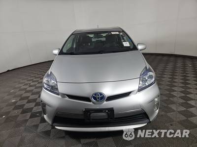 2013 Toyota Prius Plug-In Hybrid - zdjęcie 2 z 39 - miniatura