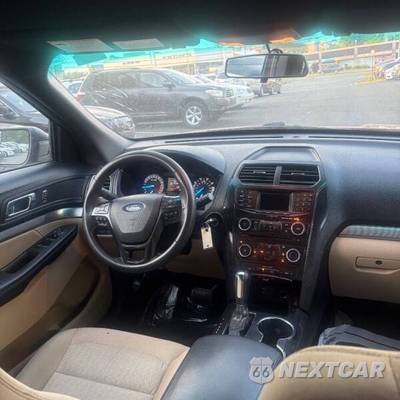 2016 Ford Explorer - zdjęcie 5 z 9 - miniatura