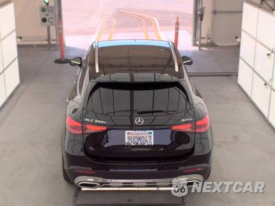 2025 Mercedes-Benz GLC 350e - zdjęcie 5 z 27 - miniatura