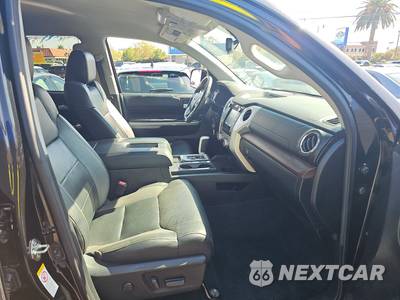 2018 Toyota Tundra Limited Crew Cab Short Bed - zdjęcie 8 z 23 - miniatura