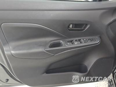 2025 Nissan Versa S - zdjęcie 9 z 27 - miniatura