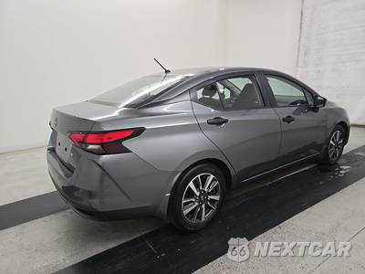 2025 Nissan Versa S - zdjęcie 4 z 27 - miniatura