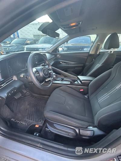 2023 Hyundai Elantra SEL - zdjęcie 9 z 11 - miniatura