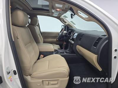 2021 Toyota Sequoia Platinum - zdjęcie 8 z 20 - miniatura