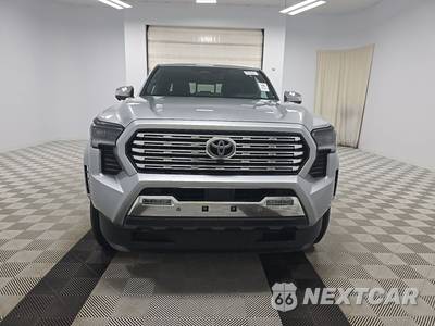 2026 Toyota Tacoma i-FORCE MAX Limited Crew Cab Medium Bed - zdjęcie 2 z 18 - miniatura