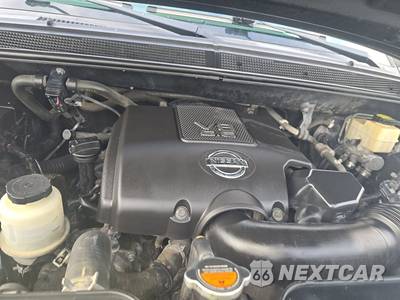 2015 Nissan TITAN PRO-4X Crew Cab Short Bed - zdjęcie 15 z 28 - miniatura