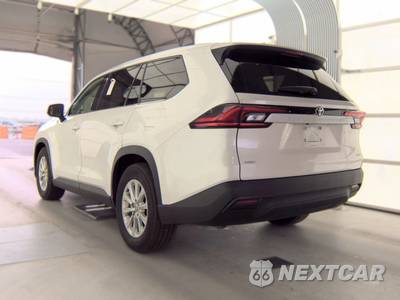 2025 Toyota Grand Highlander XLE - zdjęcie 6 z 27 - miniatura