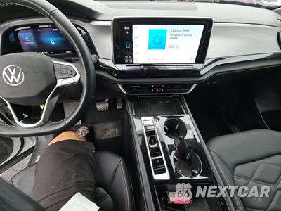 2025 Volkswagen Atlas Cross Sport 2.0T SE w/Technology - zdjęcie 11 z 31 - miniatura