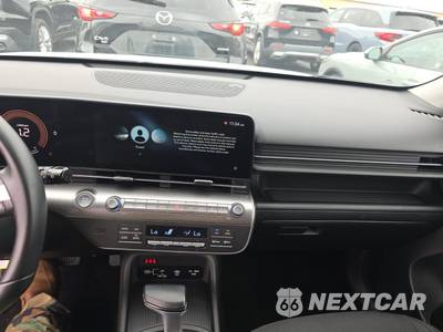 2025 Hyundai Kona SEL - zdjęcie 11 z 22 - miniatura