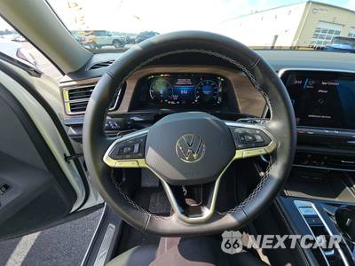 2025 Volkswagen Atlas 2.0T SE w/Technology - zdjęcie 10 z 30 - miniatura