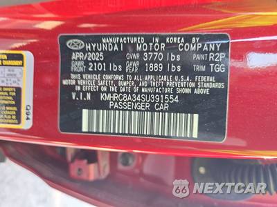 2025 Hyundai Venue SEL - zdjęcie 14 z 29 - miniatura