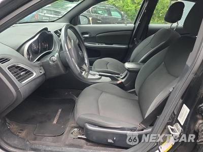 2012 Dodge Avenger SXT - zdjęcie 13 z 28 - miniatura