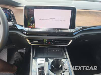 2025 Volkswagen Atlas 2.0T SE w/Technology - zdjęcie 11 z 26 - miniatura