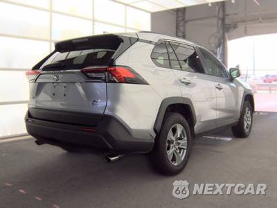 2025 Toyota RAV4 Hybrid XLE - zdjęcie 4 z 23 - miniatura