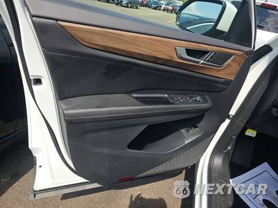2025 Volkswagen Atlas 2.0T SE w/Technology - zdjęcie 9 z 28 - miniatura