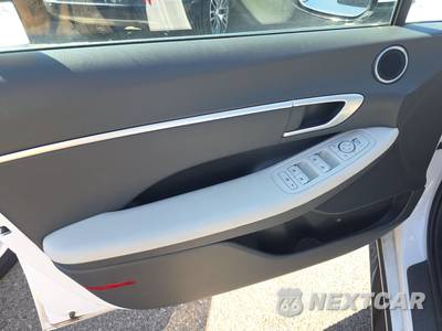 2025 Hyundai Sonata SEL - zdjęcie 9 z 30 - miniatura
