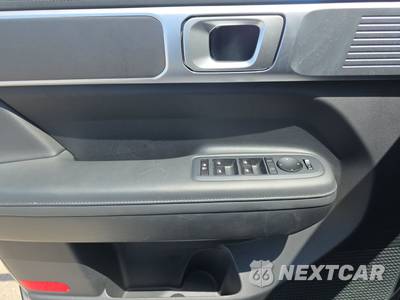 2025 Hyundai Santa Fe Hybrid SEL - zdjęcie 9 z 29 - miniatura