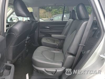 2025 Toyota Grand Highlander XLE - zdjęcie 13 z 30 - miniatura