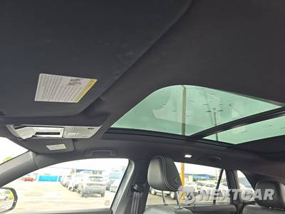 2025 Volkswagen Atlas Cross Sport 2.0T SEL - zdjęcie 19 z 20 - miniatura