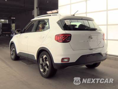 2025 Hyundai Venue SEL - zdjęcie 6 z 28 - miniatura