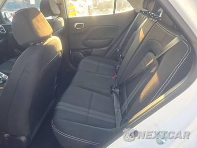 2025 Hyundai Venue SEL - zdjęcie 13 z 28 - miniatura