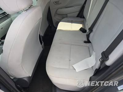 2025 Hyundai Kona SEL - zdjęcie 13 z 24 - miniatura