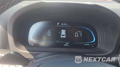 2025 Hyundai Venue SEL - zdjęcie 18 z 34 - miniatura