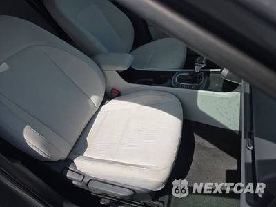 2025 Hyundai Kona SEL - zdjęcie 8 z 24 - miniatura
