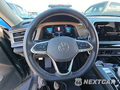 2025 Volkswagen Atlas 2.0T SE w/Technology - zdjęcie 10 z 26 - miniatura